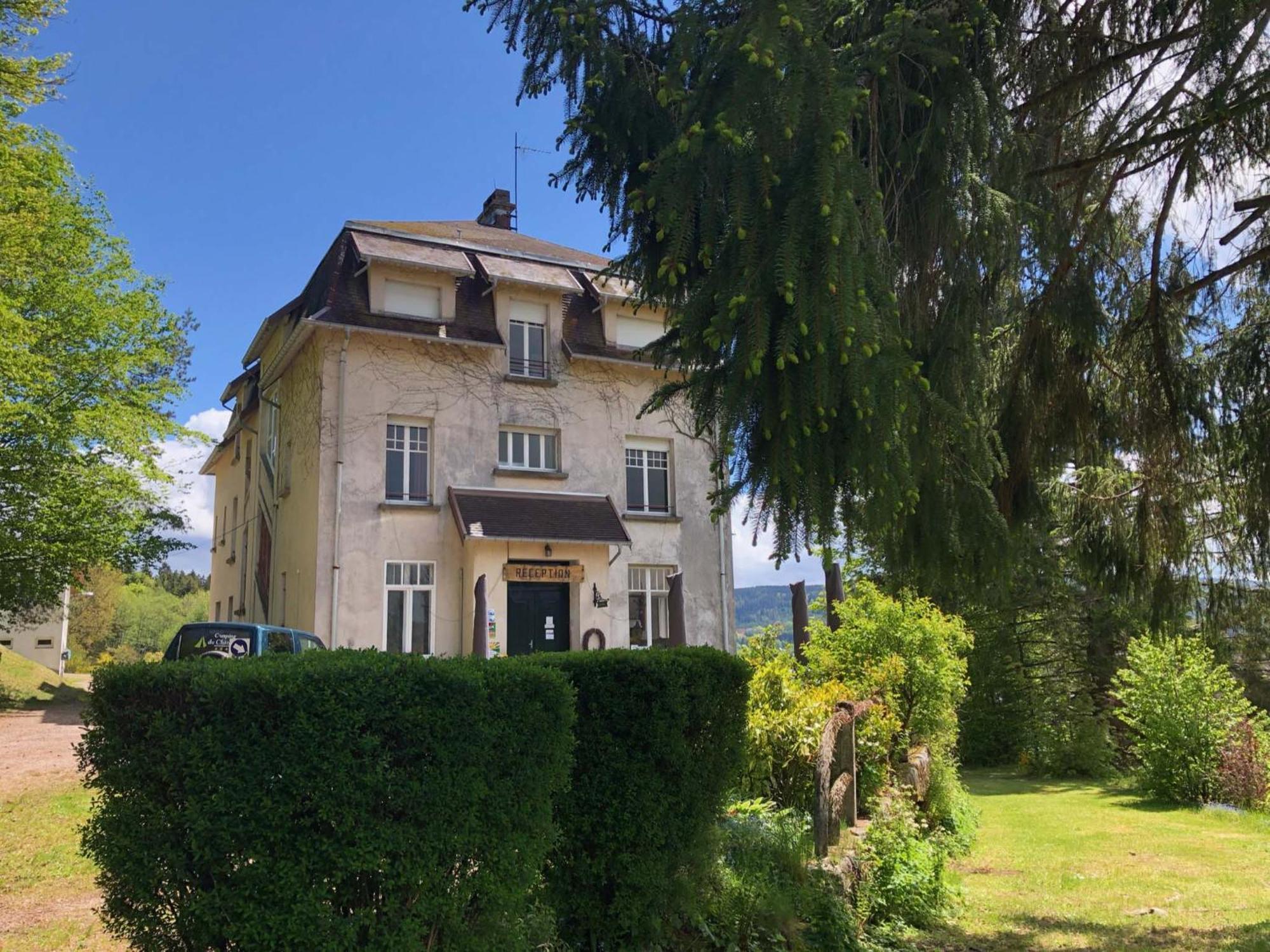 Camping Du Chateau Granges-sur-Vologne Exterior photo